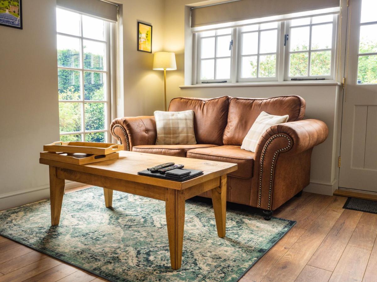 1 Bed Studio In Two Dales Near Matlock & Bakewell Buitenkant foto